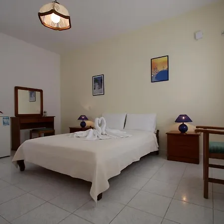 Abyssanto Oia (Santorini)